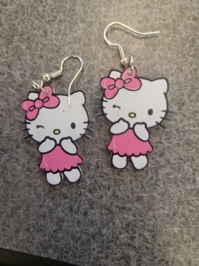 Hello Kitty Pink Bow Drop Earrings